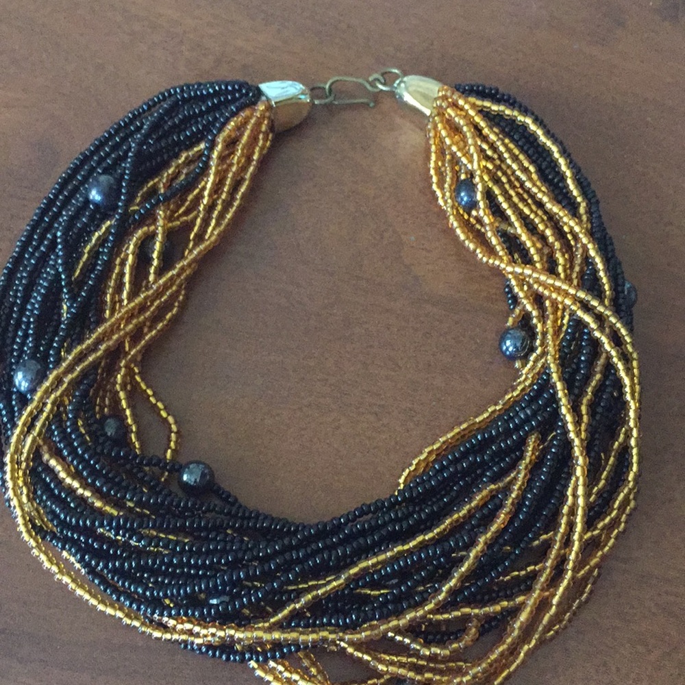 Vintage beaded necklace in black and gold